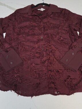 H&M Burgundy Wine Textured Jacquard Button Down Shirt - S